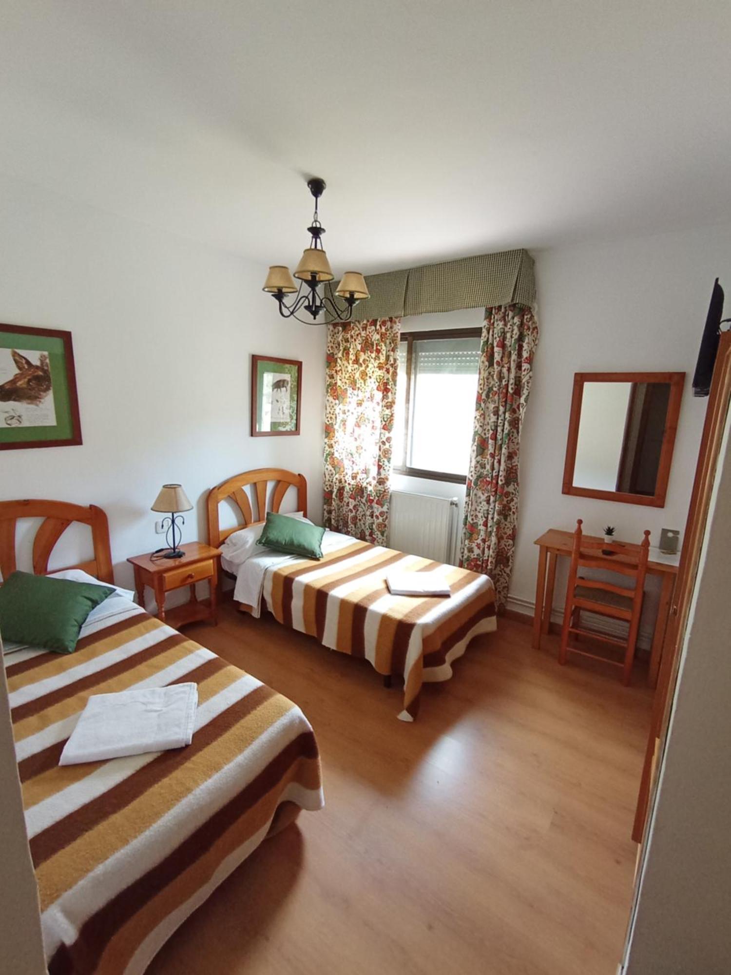 Hostal Rural Alto Tajo Poveda Poveda de la Sierra Exterior foto